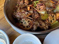 主打的干锅鸭头-安诚居干锅鸭头(八角店)