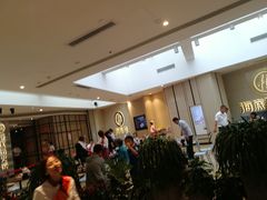 等位区-海底捞火锅(万象城店)