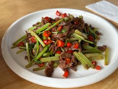 小炒黄牛肉-启东小海鲜(庄先湾路1号店)