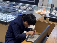 -亨吉利世界名表中心(砂之船奥莱店)