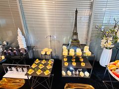 -奔驰上海利星(七宝店)