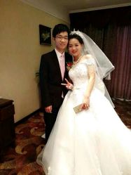 -贺贺新娘造型婚纱店