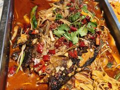 -尕盼舍连锁餐饮大盘鸡拌面王(中和美食街店)