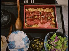 活鳗盖饭-角落里(中山公园店)