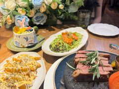 -秘密旅行Bonjour(黑金冠 江南西店)
