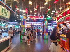 -八一好吃街·高品美食广场