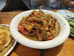 -梁姐啤酒鱼(兴坪古镇店)