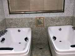 -克什克腾旗蓝天温泉大酒店