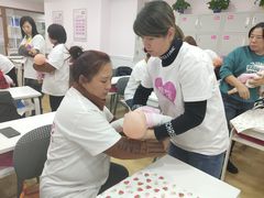 -爱月宝月嫂·育儿嫂(哈尔滨总店)