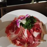 服务堪比海某捞了，及时给出相应的服务引导。口味