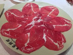 金牌肥牛-羊家胡同·龙虾烧烤火锅(龙汇路店)