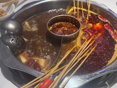 -佰人王串串香火锅(洋珠巷店)