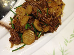 爆炒腰花-闫府私房菜·百年鲁菜(恒隆店)