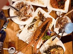 -两兄弟Song Pee Nong(2号店)