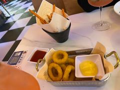 -甲丁坊·德餐·酒吧(五棵松华熙店)