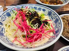 老北京炸酱面-门框胡同百年卤煮(新街口店)