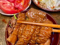 -渝嘴小老弟老火锅(华新村店)