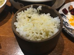 -渝是乎川渝小炒(新世界百货望京店)