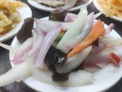 小菜拌洋葱-马有布牛肉面(敦煌店)