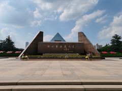 -上海市龙华烈士陵园