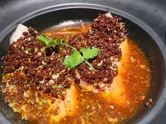 傣族豆豉鲈鱼-花马天堂云南餐厅 Lost Heaven(高邮路店)