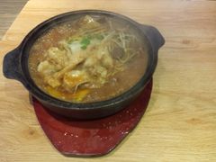 独具酱心-囍筷乐喜辣屋小鸡小鱼石锅煲(万达店)