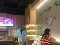 -瑞幸咖啡(纽宾凯酒店新华路店)