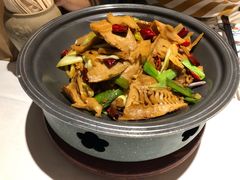 -小河盐帮·私家菜·烤鸭(三元桥·霄云路店)