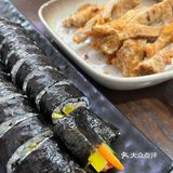 同事介绍说是朝鲜族人开的，夫妻小店看着普普通通