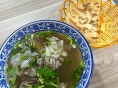 -丰登陕西水盆牛羊肉·泡馍