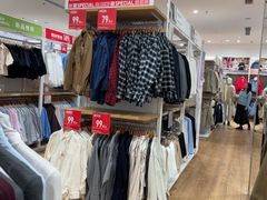 -优衣库(广州番禺万达广场店)