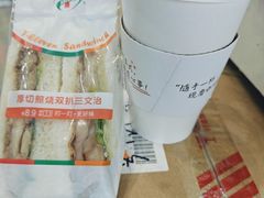 -7-ELEVEn(深圳宝安机场近14登机口)