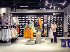 -迪卡侬(环球港店)