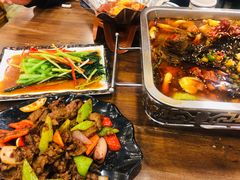 -清真·玛丽亚新疆菜主题餐厅(浙江中路店)