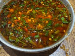 -肖肖酸萝卜鱼火锅(总店)