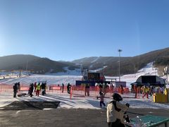 -中旅松花湖滑雪场