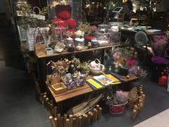 -魔方城市书房(中街益田店)