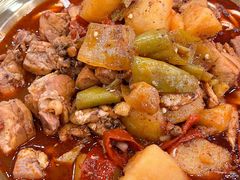 -牛一嘴·兰州牛肉面·大盘鸡(财富中心店)