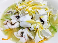 -龙桥私厨·姜花菊花过桥鱼·顺德菜(容桂店)