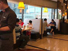 -必胜客(巴沟店)