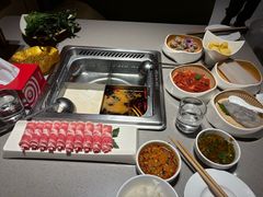 -海底捞火锅(宝龙广场夜宵主题店)