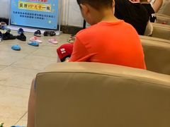 -菲鱼体育恒温游泳馆(中海名城店)