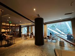 -星巴克臻选(济南恒隆店)