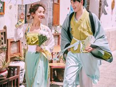 -爱我旅拍婚纱摄影(大理店)