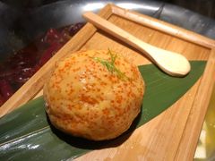 飞鱼籽墨鱼滑-湊湊火锅·茶憩(杭州湖滨银泰in77店)