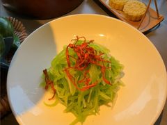 -吴越荣记苏州菜·松鼠桂鱼100%活鱼现做(斜塘老街店)