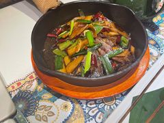 -云海肴·汽锅鸡·云南代表菜(天山百盛优客店)