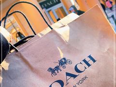-COACH蔻驰(赛特奥特莱斯店)