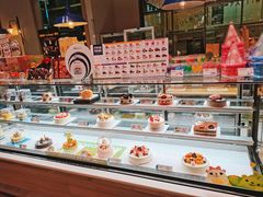 -巴黎贝甜(大宁国际商业广场店)