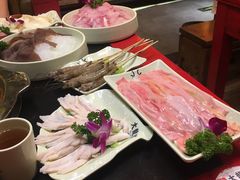 -大龙辣火锅·龙虾·烧烤(湖滨新天地店)